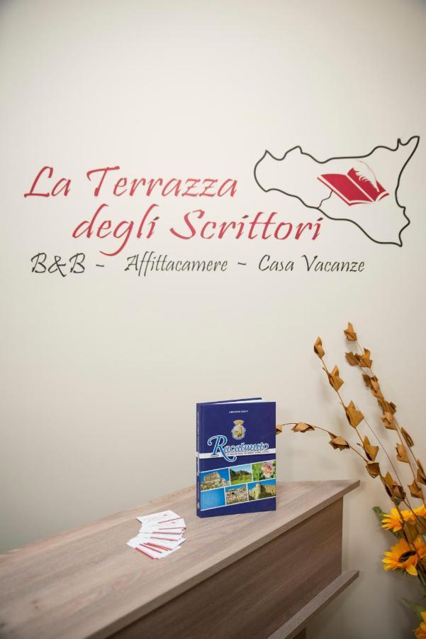 B&B La Terrazza Degli Scrittori Racalmuto Extérieur photo
